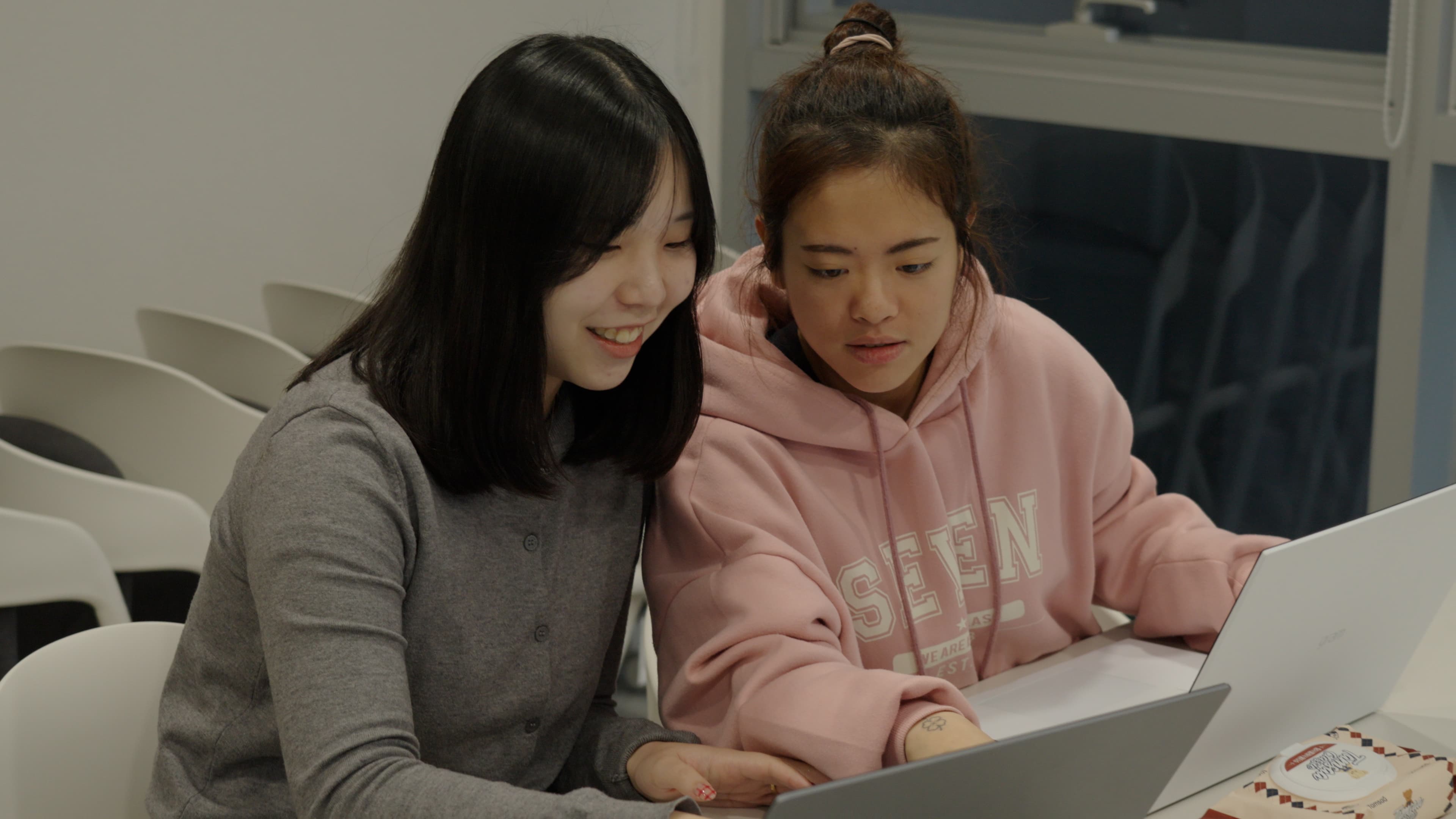 /images/career/feedback.jpg-index